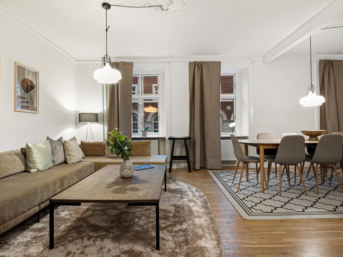 Lejlighed Sanders Stage - Enchanting Four-bedroom Near Nyhavn