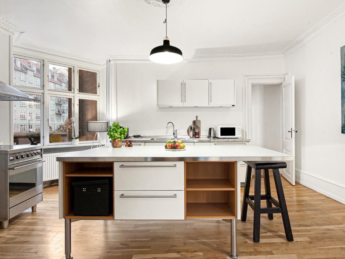 Sanders Stage - Enchanting Four-bedroom Near Nyhavn København